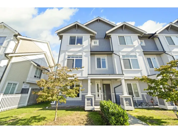 14 19239 70 AVENUE, Surrey