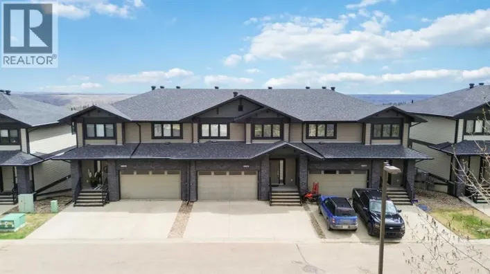 14, 208 SPARROW HAWK Drive, Fort McMurray
