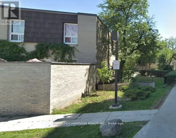 14 - 23 FOUR WINDS DRIVE, Toronto