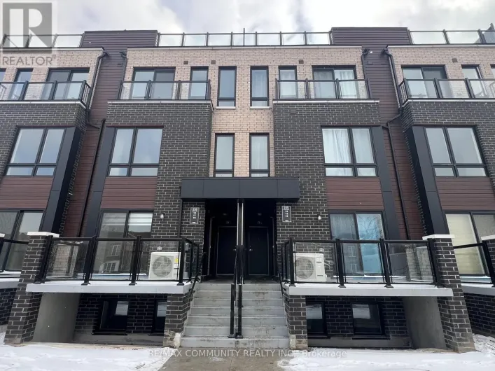 14 - 235 MCLEVIN AVENUE, Toronto