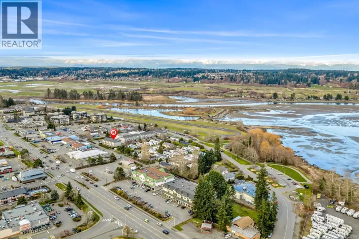 14 2475 Mansfield Dr, Courtenay