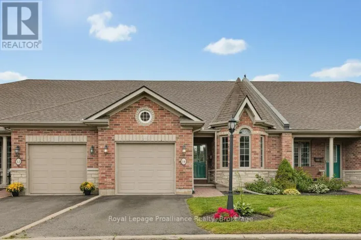 14 - 25 HEARTWOOD DRIVE, Belleville