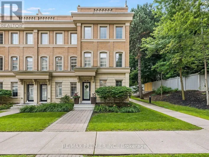 14 - 30 HARGRAVE LANE, Toronto