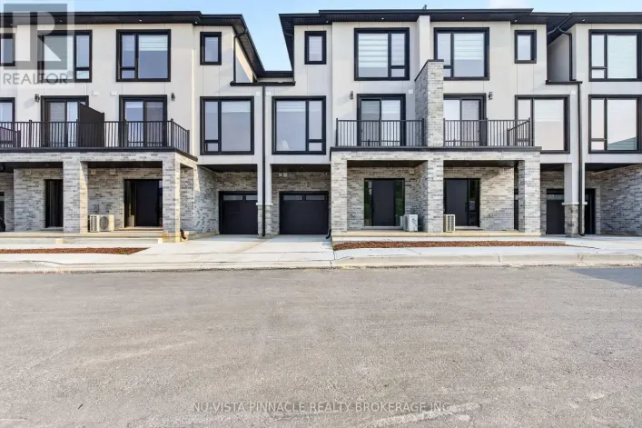 14 - 3103 PETTY STREET, London South