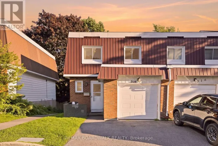 14 - 314 STONE QUARRY PRIVATE, Ottawa