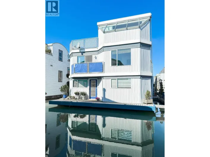 14 3459 W RIVER ROAD, Delta