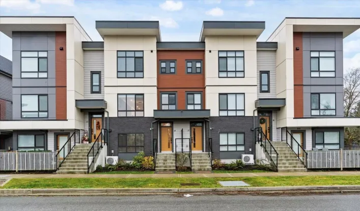 14 45500 CAMPUS DRIVE|Garrison Crossing, Chilliwack