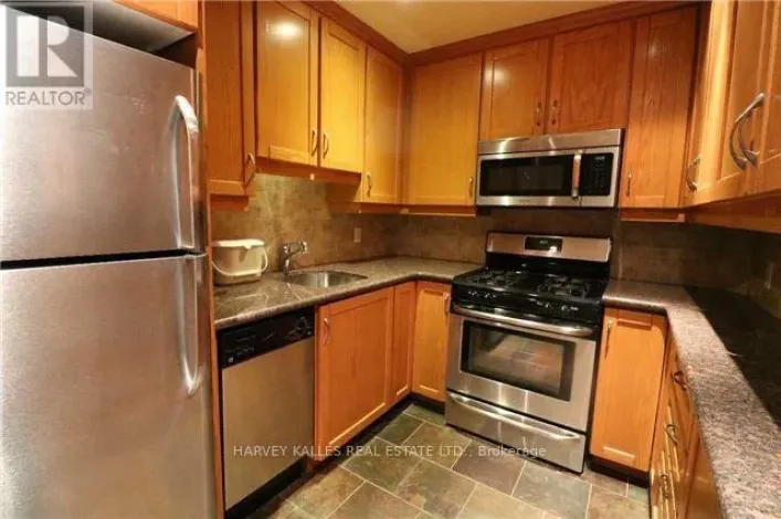 Other for rent: 14 - 510 JARVIS STREET, Toronto