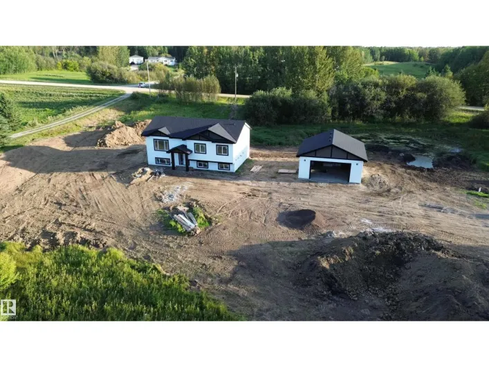 House for sale: #14 52510 RGE ROAD 25, Rural Parkland County
