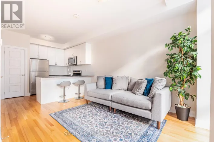 14 - 713 LAWRENCE AVENUE W, Toronto