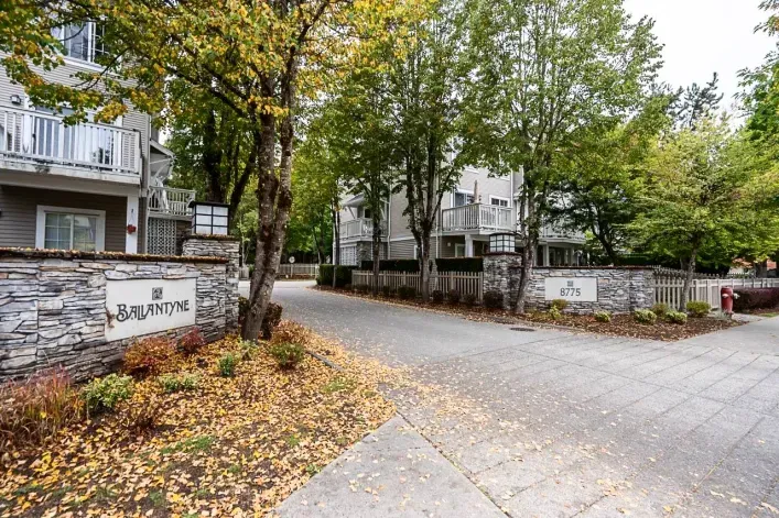 14 8775 161 STREET, Surrey