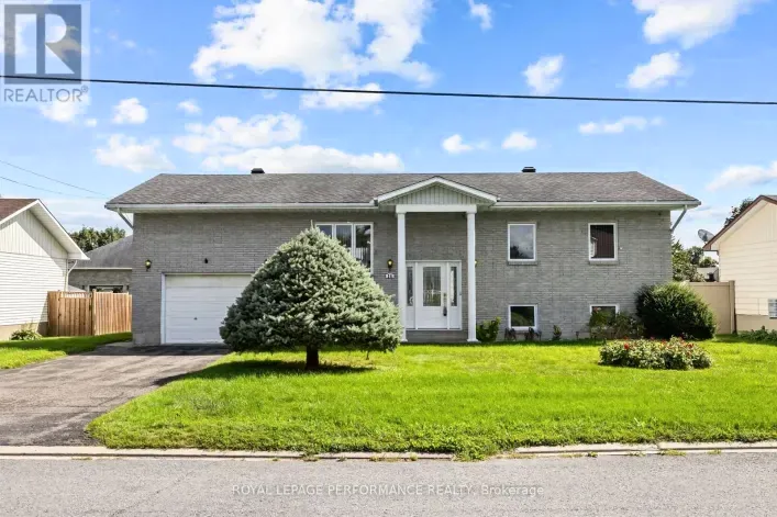 14 ALBERT STREET, Casselman