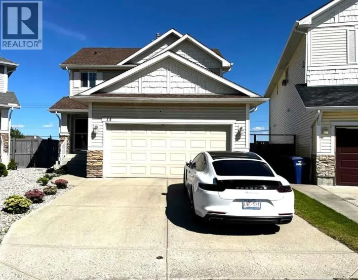 14 Bayside Park SW, Airdrie