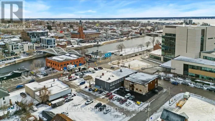 14 BRIDGE STREET W, Belleville