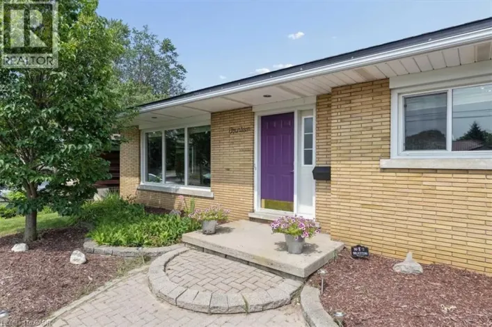 14 CAMBRIDGE Avenue, Kitchener