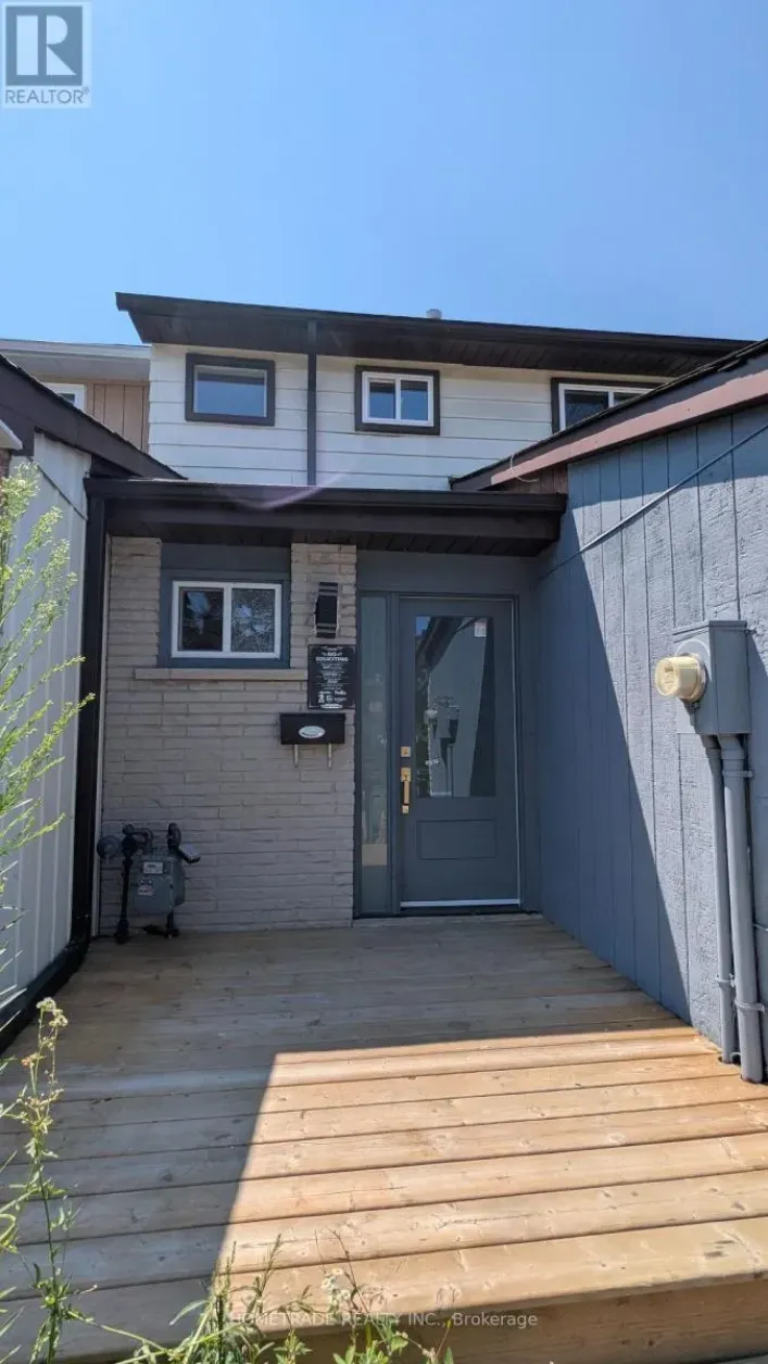 14 CHAUCER CRESCENT, Barrie