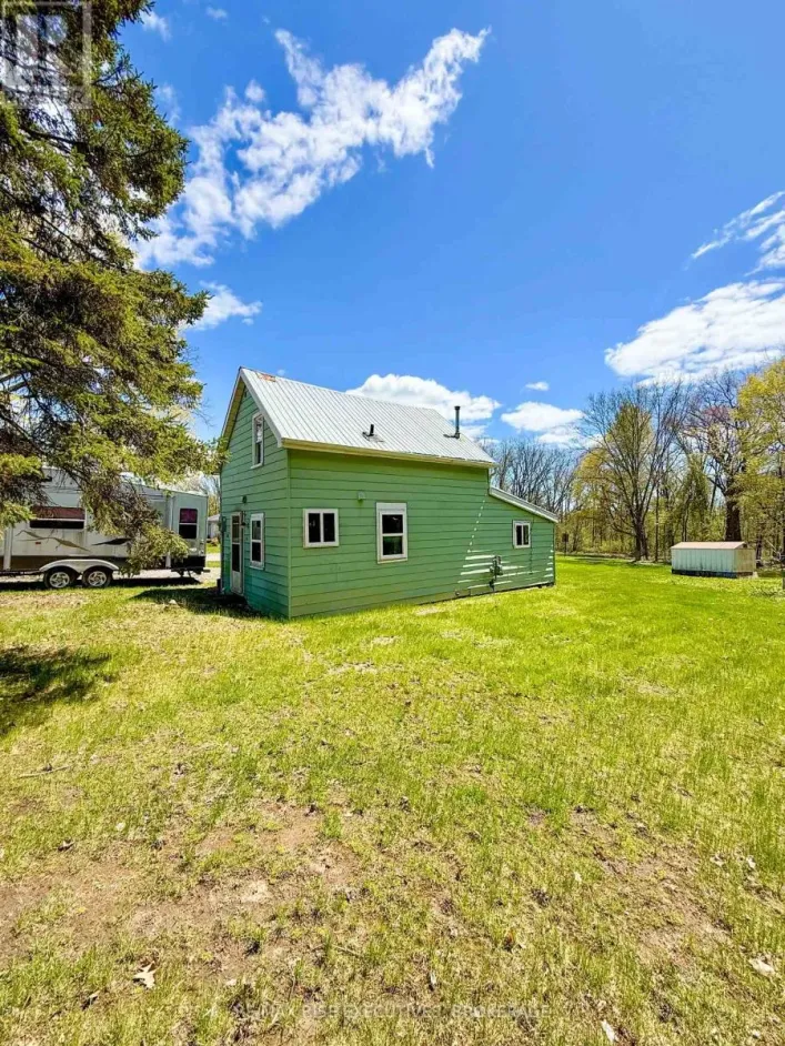14 DUNDAS STREET, Deseronto)