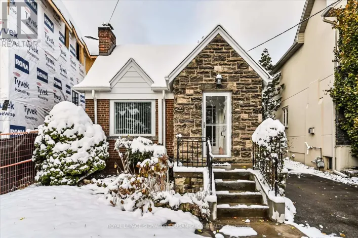 14 DUSTAN CRESCENT, Toronto