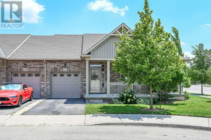 14 ECKER LANE, Hamilton
