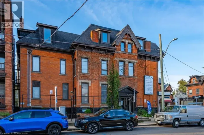 14 FOREST AVENUE Street S, Hamilton