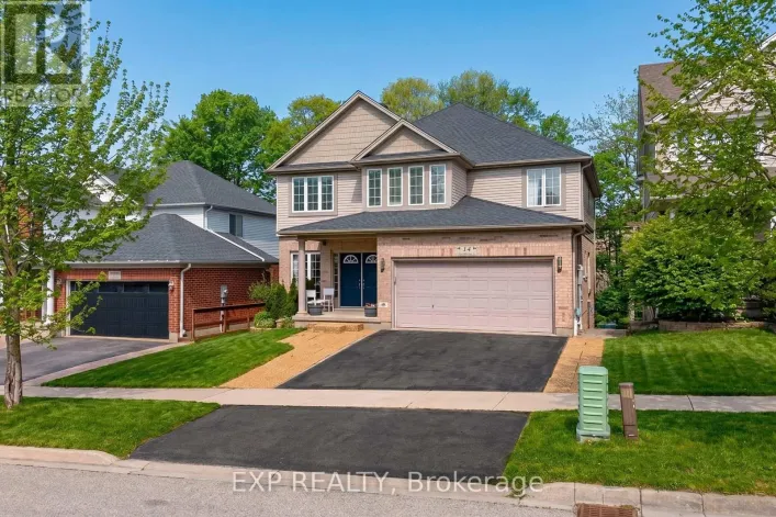 14 HEARTHBRIDGE STREET, Kitchener