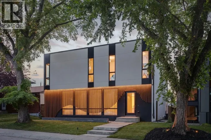 14 Lissington Drive SW, Calgary