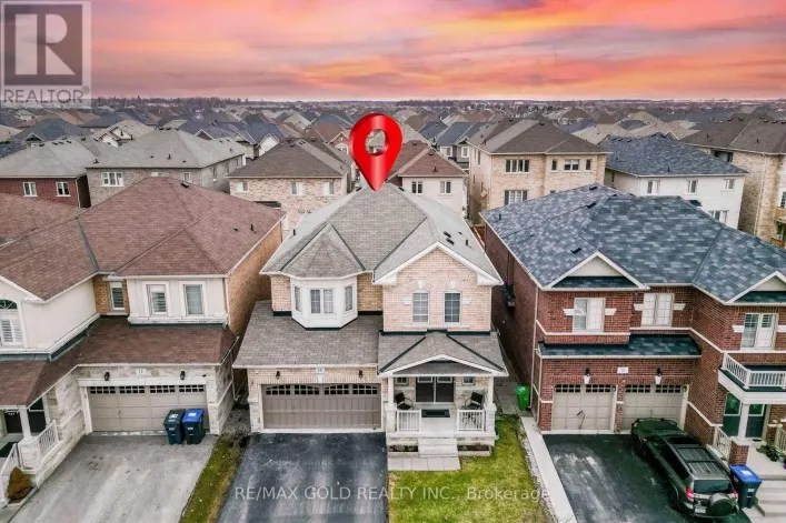 14 LLOYD CRESCENT, Brampton