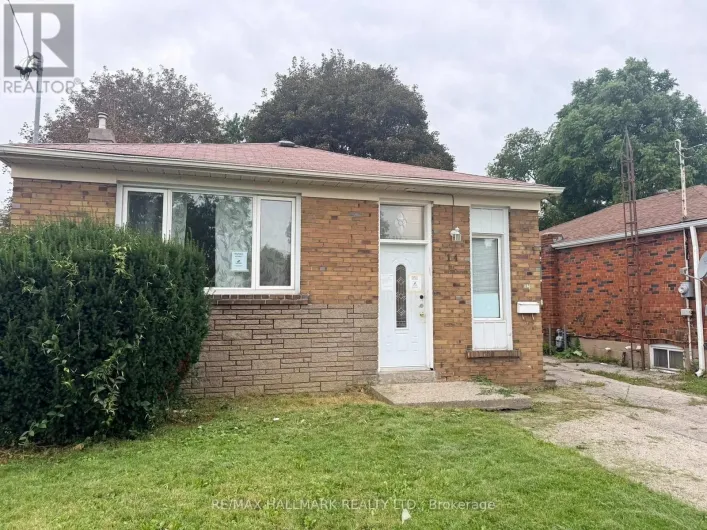 14 LOMBARDY CRESCENT, Toronto