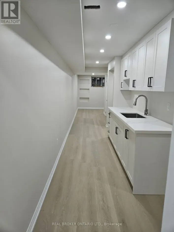 14 LOWER LEVEL - 5672 DORCHESTER ROAD, Niagara Falls