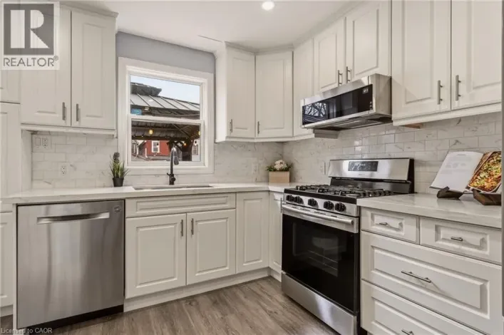 14 MARS Avenue, Hamilton