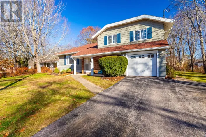 14 Oakland Drive, Middleton