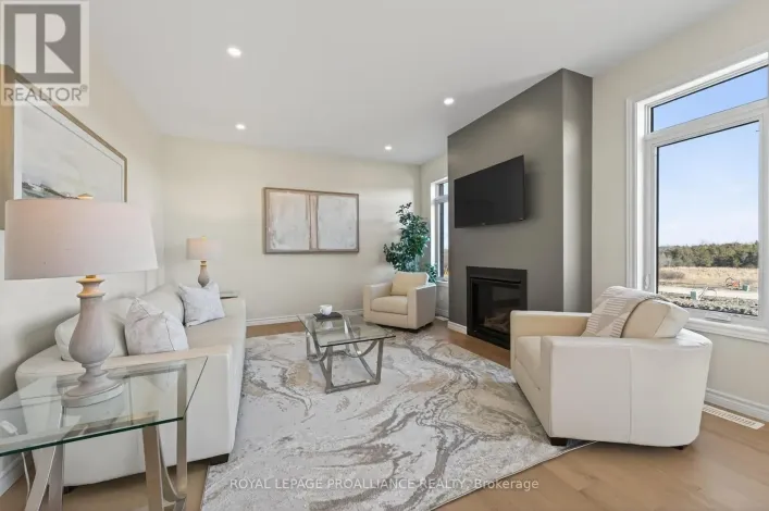 14 PEACE RIVER STREET, Belleville