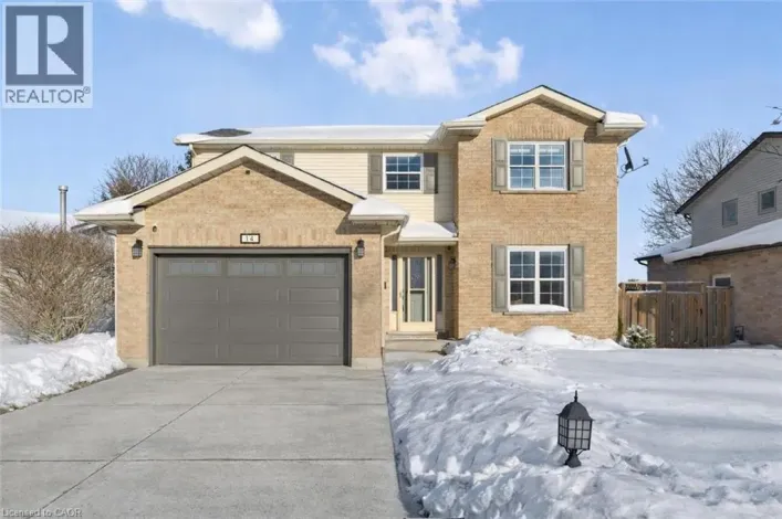 14 PIPERS GREEN Court, Kitchener