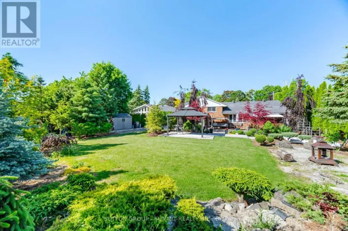 14 PLAINSMAN ROAD, Mississauga
