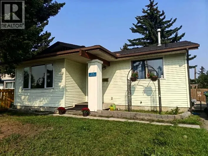House for sale: 14 Radcliffe Crescent SE, Calgary