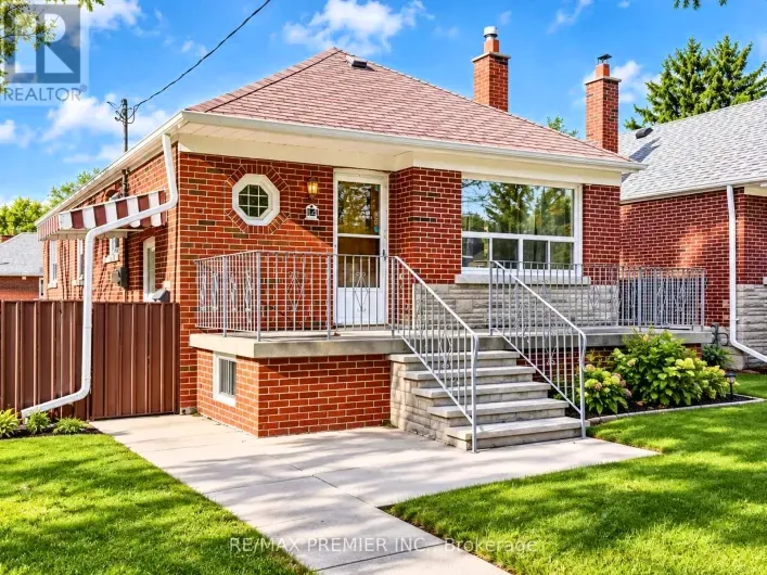14 SHANEEN BOULEVARD, Toronto