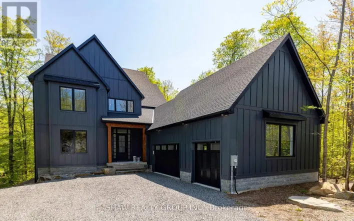 14 ST GEORGES COURT, Huntsville