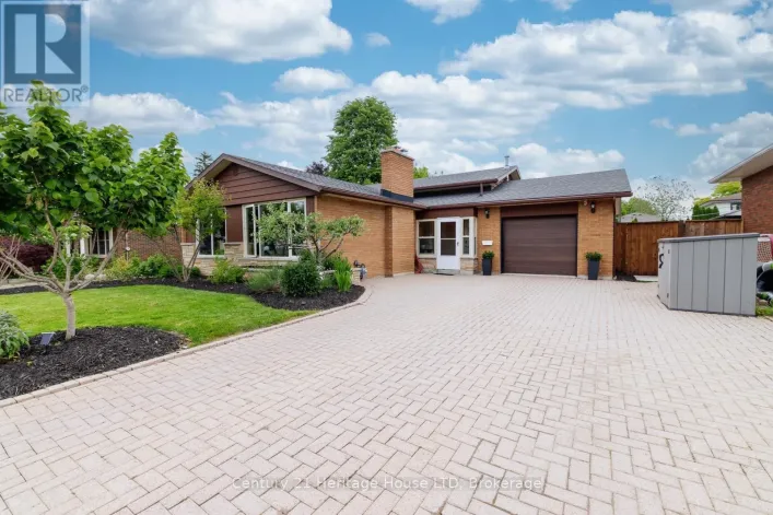 House for sale: 14 STANLEY STREET, St. Catharines