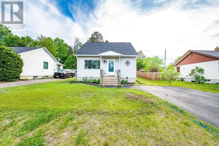 14 SUMMIT STREET, Deep River