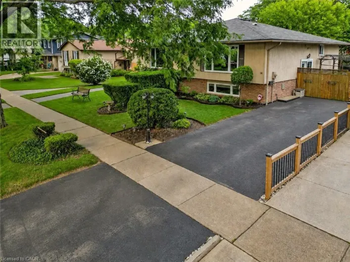 14 WOODEDEN Road, Grimsby