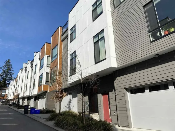 140 16433 19 AVENUE, Surrey
