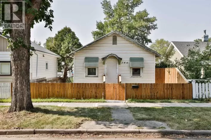 140 20 Street N, Lethbridge