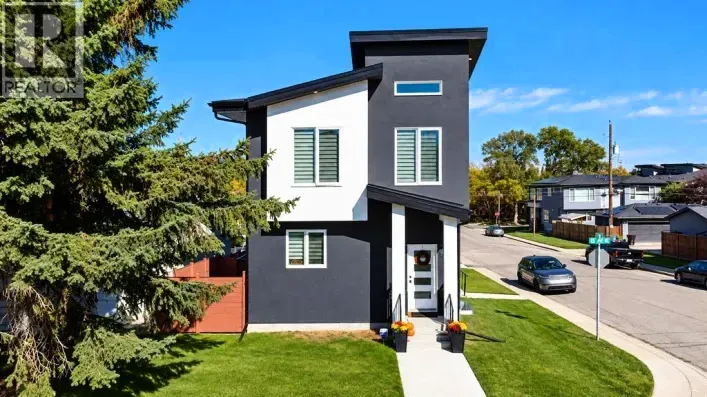 140 25 Avenue NE, Calgary