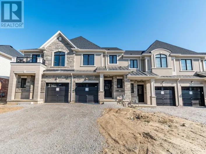 140 AQUASANTA CRESCENT, Hamilton