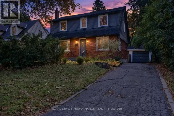 House for sale: 140 BEGONIA AVENUE, Ottawa