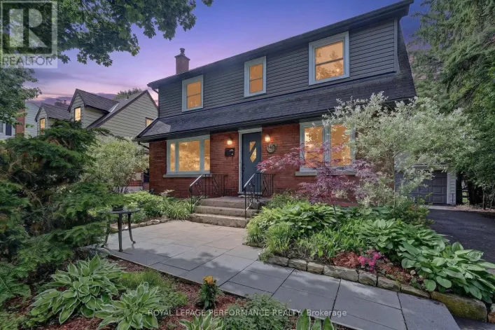 140 BEGONIA AVENUE, Ottawa