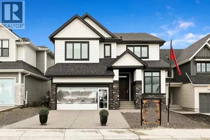 140 Creekstone Hill SW, Calgary