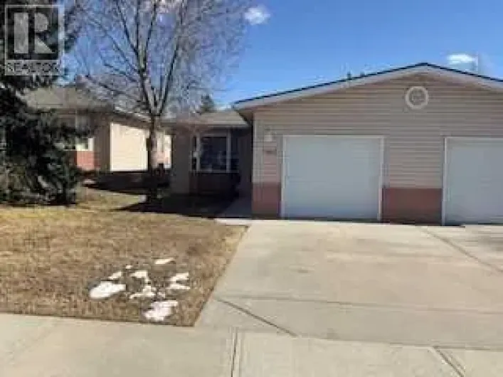 140 Dovista Court SE, Calgary