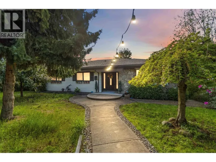 140 E EIGHTH AVENUE, New Westminster