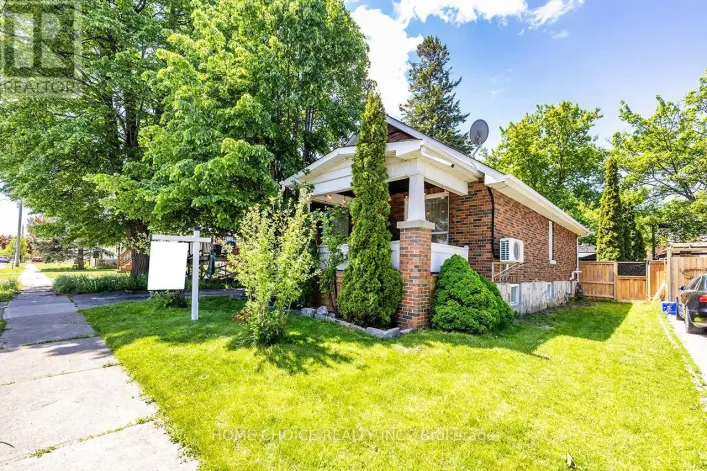 140 GLADSTONE AVENUE, Oshawa